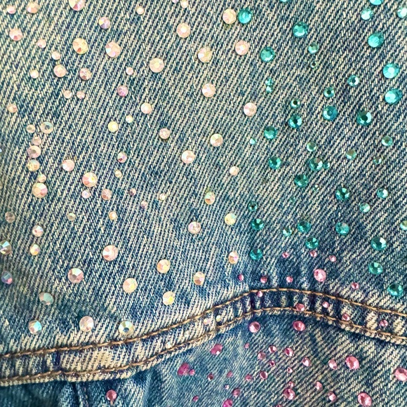 Sun Set Rhinestone hand applied on Sherpa Jean jacket - Picture 9 of 10